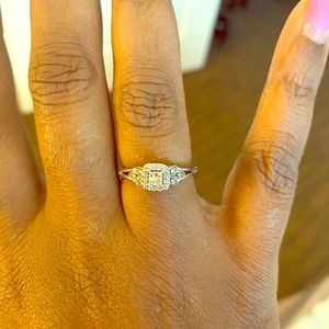 Vera Wang diamond ring